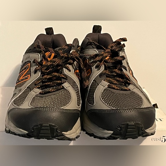 New Balance All Terrain Men's Gray and Black Athletic Shoes size 10 - Picture 10 of 11